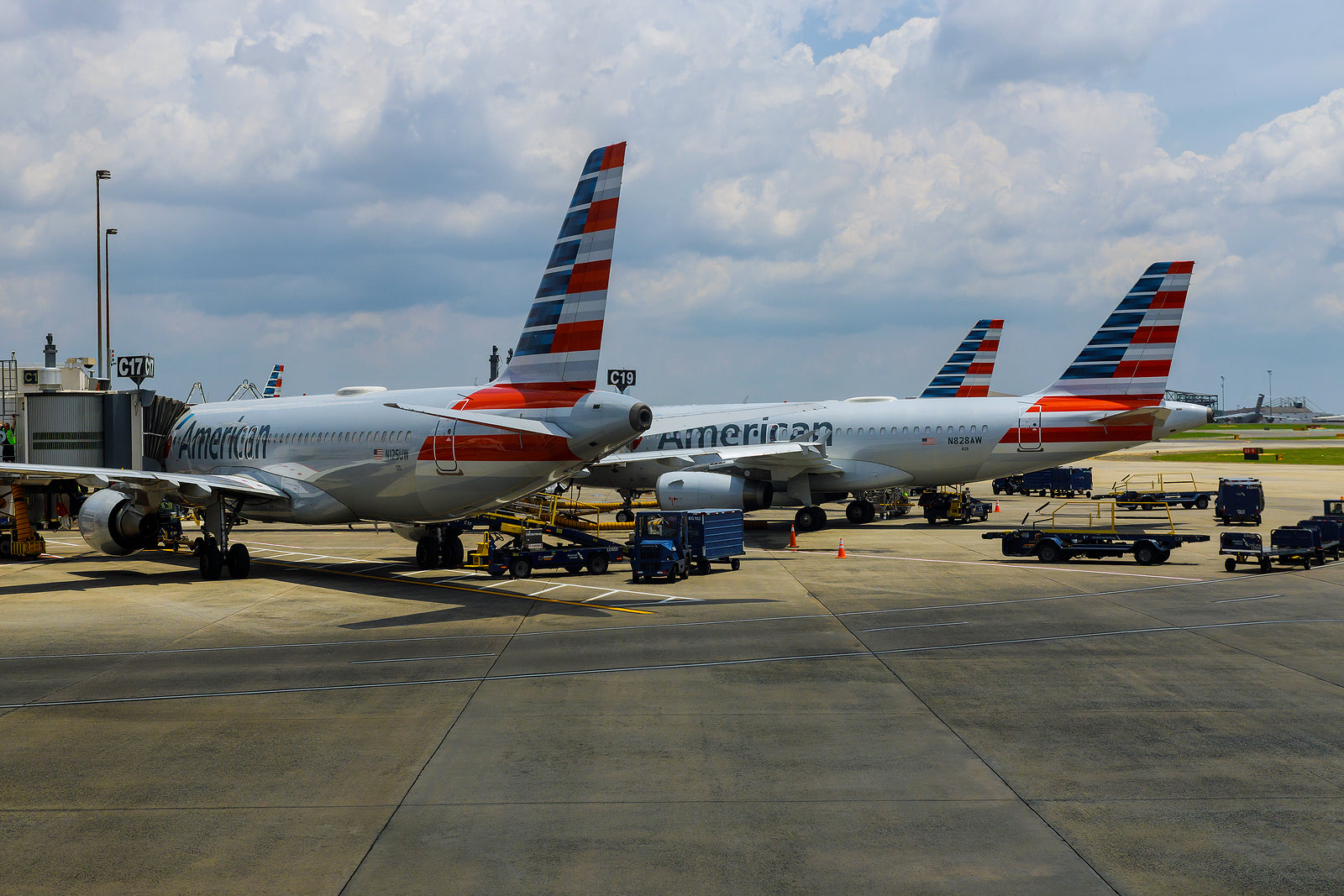 [US] Senate Republicans back $25 billion payroll aid extension for airlines