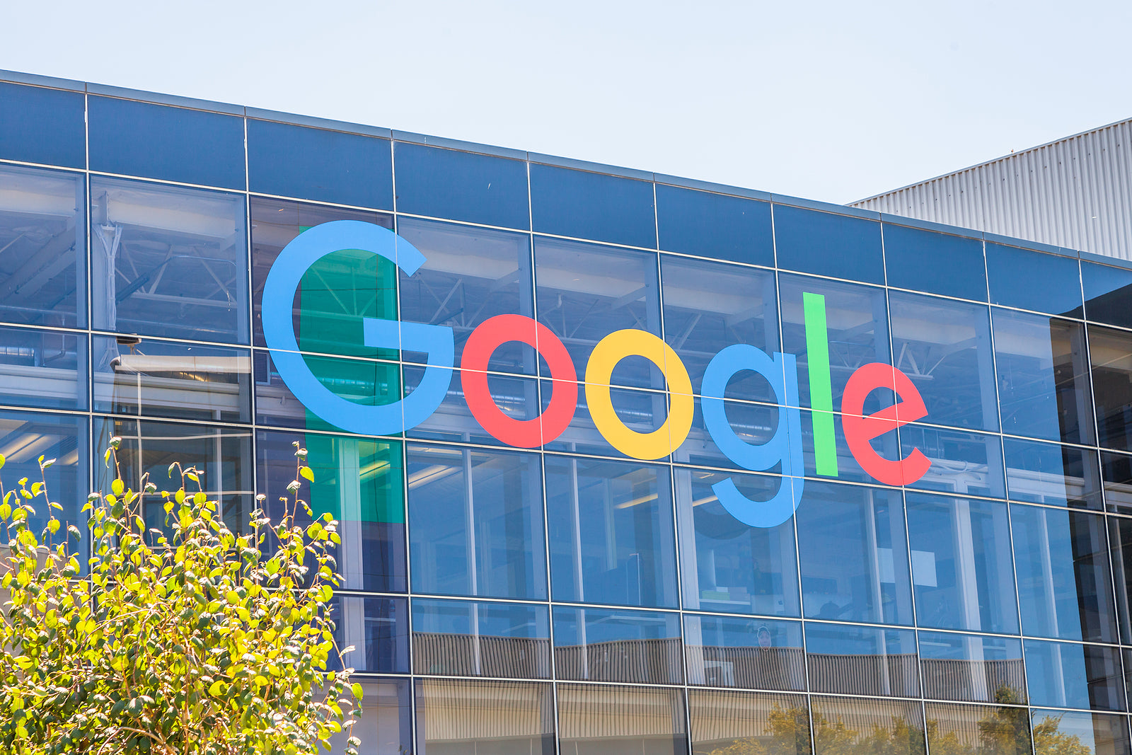 [Italy] Google agrees to pay €326 million to settle tax evasion investigation