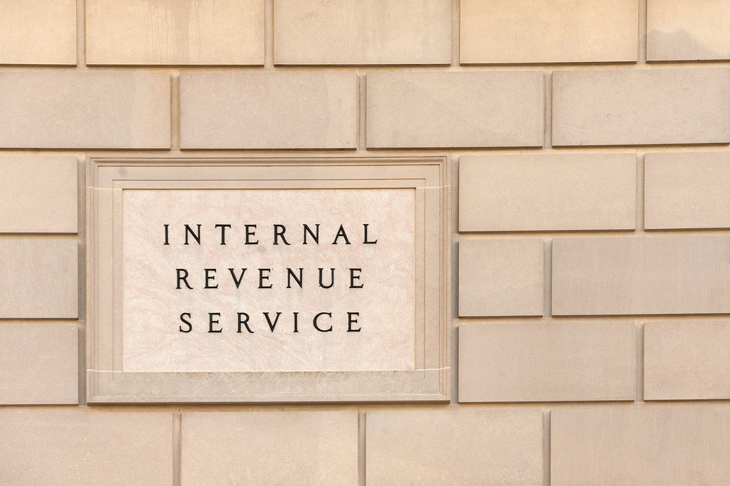 [US] Pennsylvania man admits conspiring to defraud the IRS of $1m - IRS sign on building exterior, man pleads guilty to tax fraud conspiracy