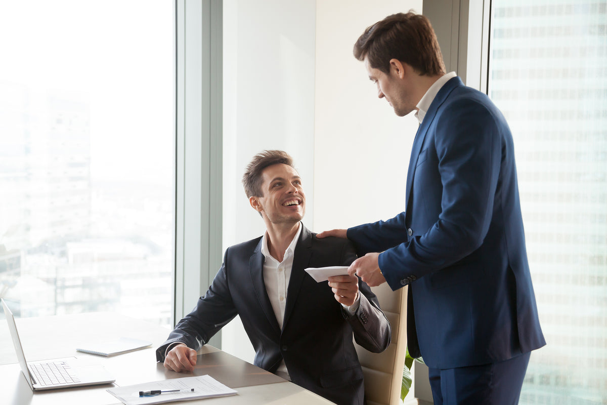 US gender pay gap made worse by bonus disparities