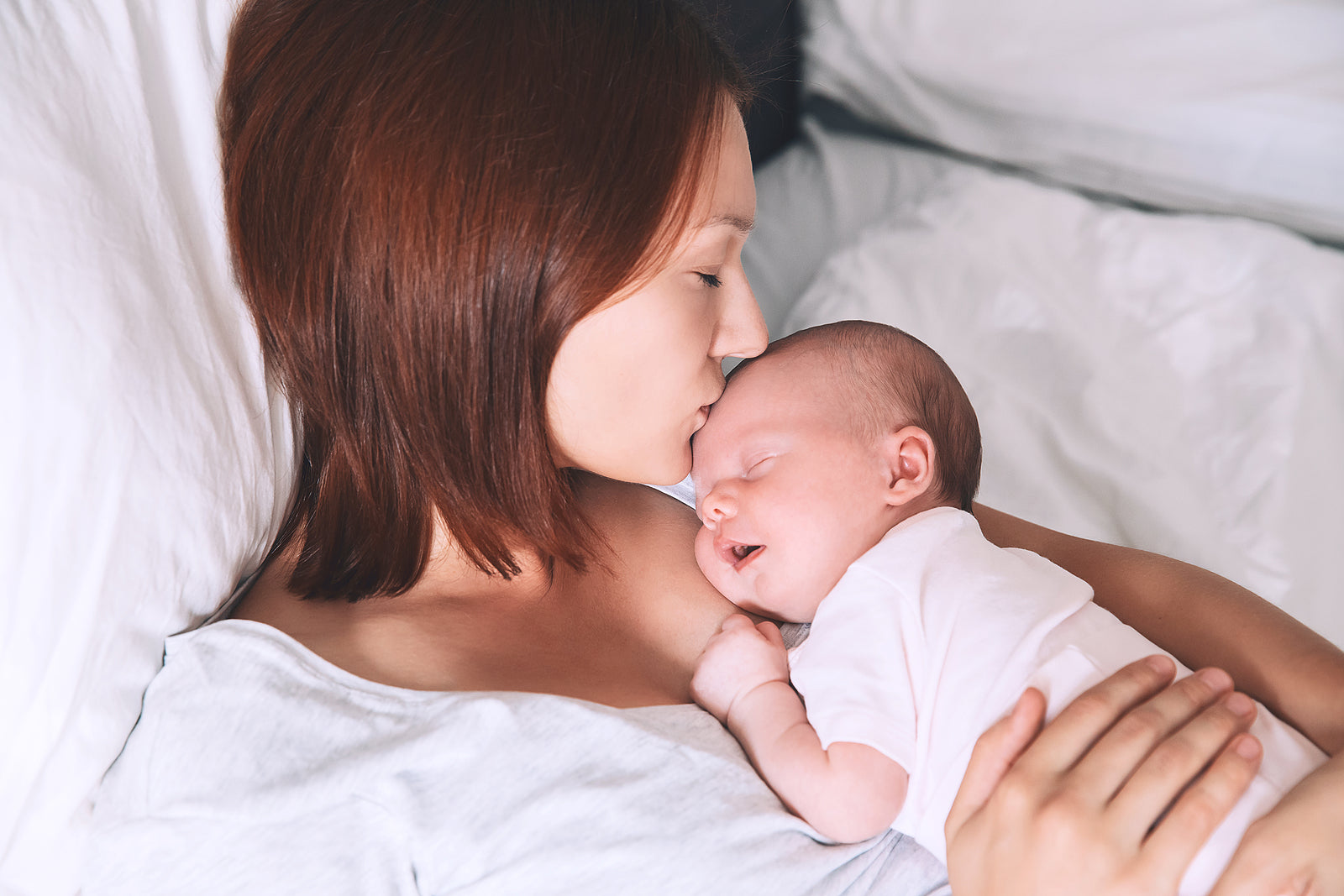 [UK] Two-thirds of organisations offer enhanced maternity pay