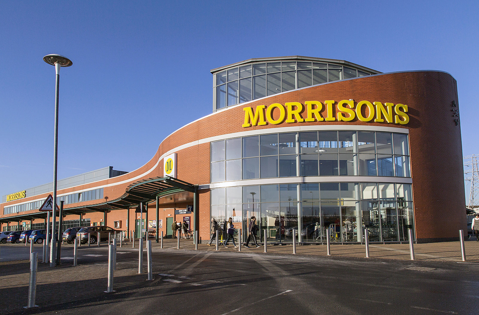 [UK] Morrisons becomes first supermarket to pay £10 hourly minimum