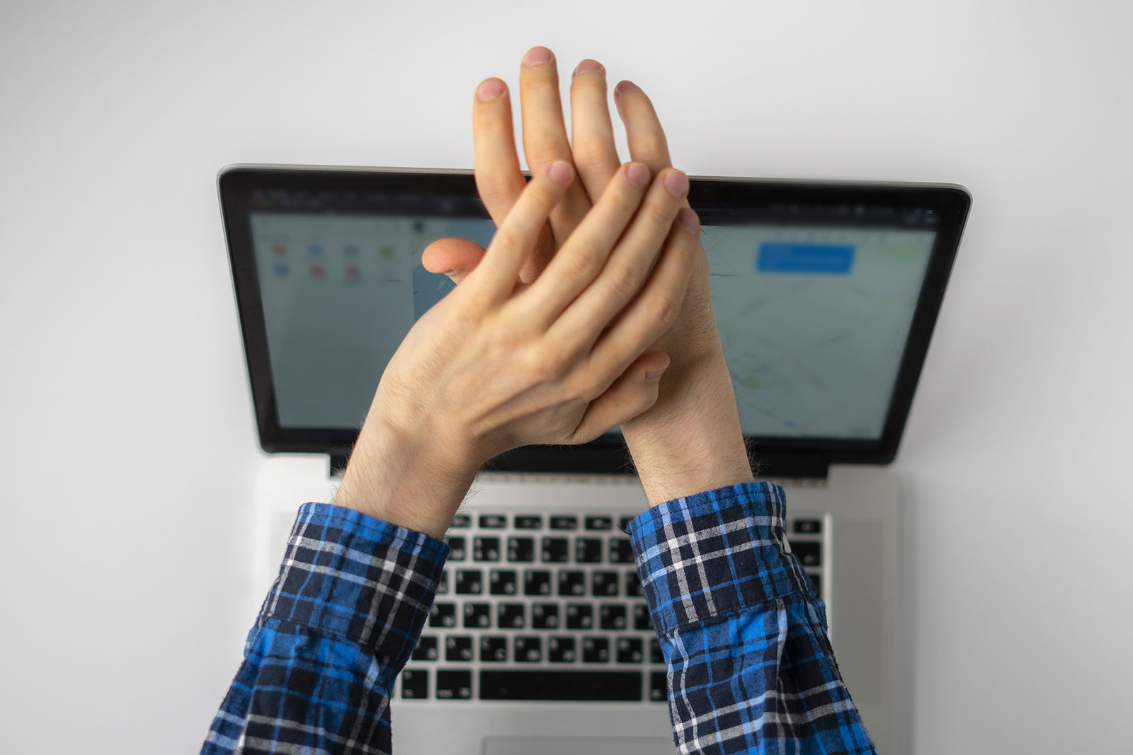 [US] Company must pay $73,000 to employee fired for refusing to keep webcam on