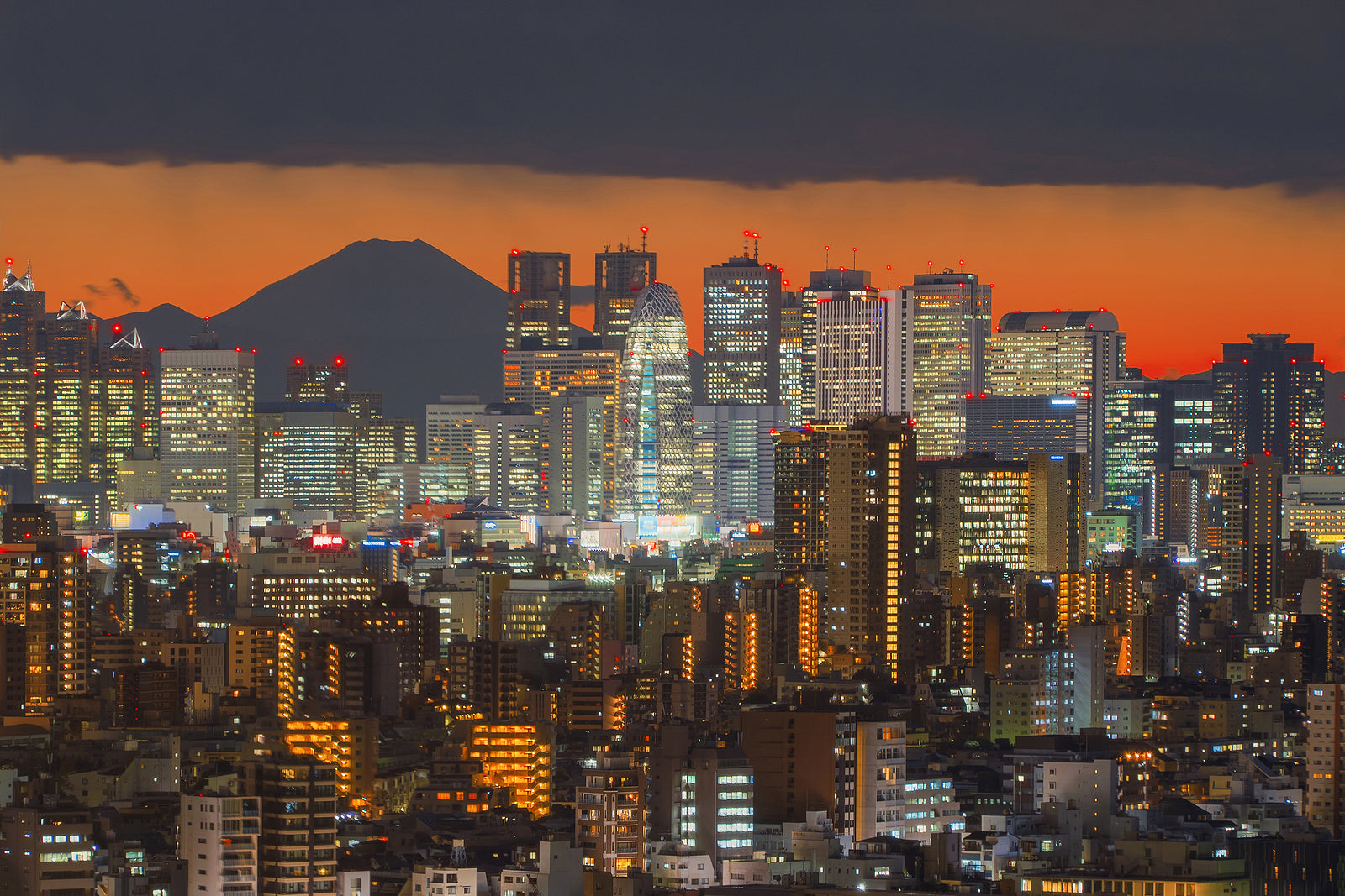 [Japan] Country considers tax reform to appeal to foreign financial firms