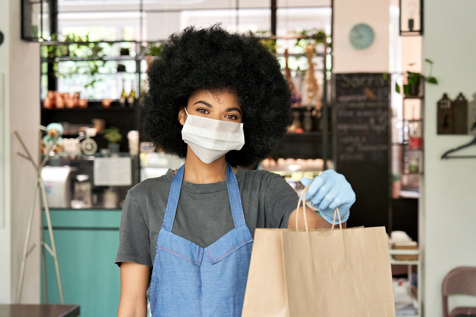 [US] Federal contractor minimum wage rises to $15 in January