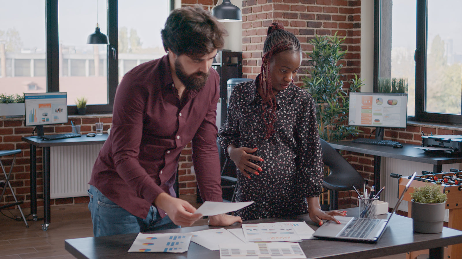 [UK] It is essential for employers to address bias against working mothers