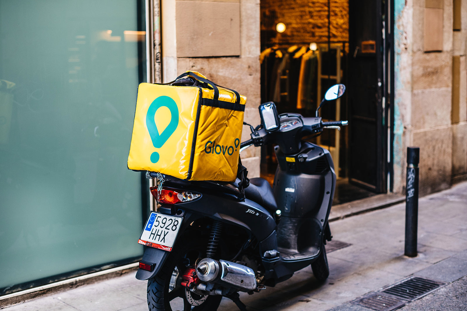 [Italy] Glovo makes deal with prosecutors to hike riders’ pay 40%