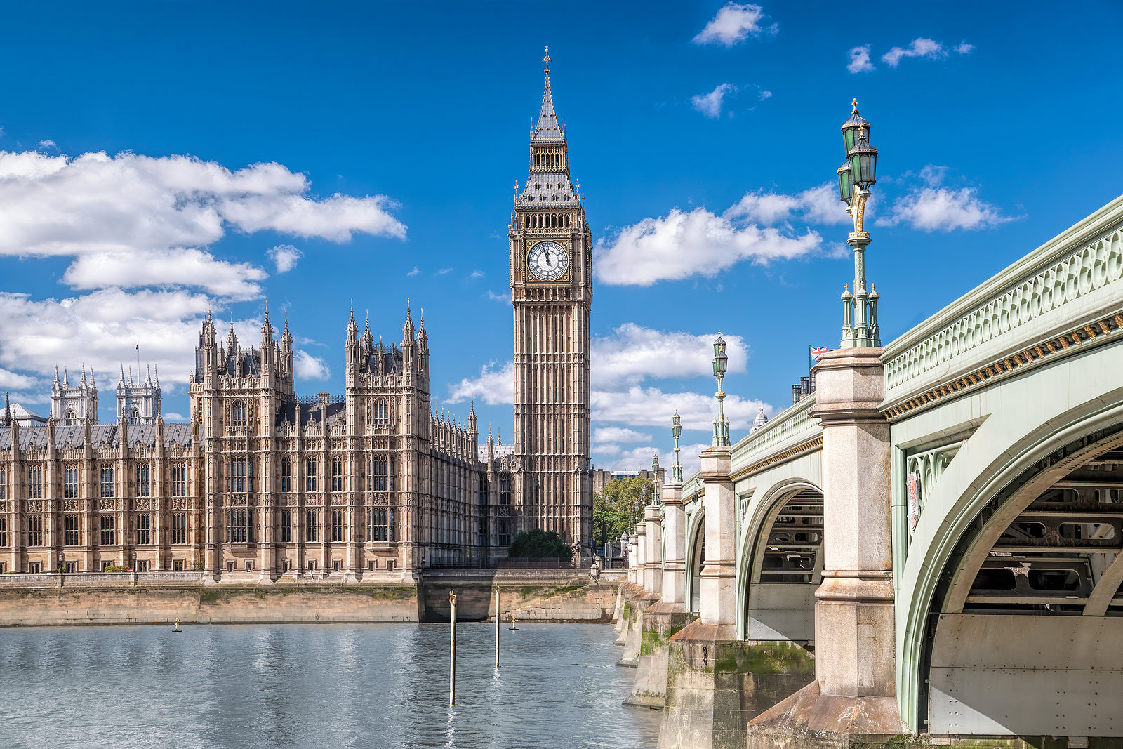 [UK] Chancellor urged to make CJRS permanent
