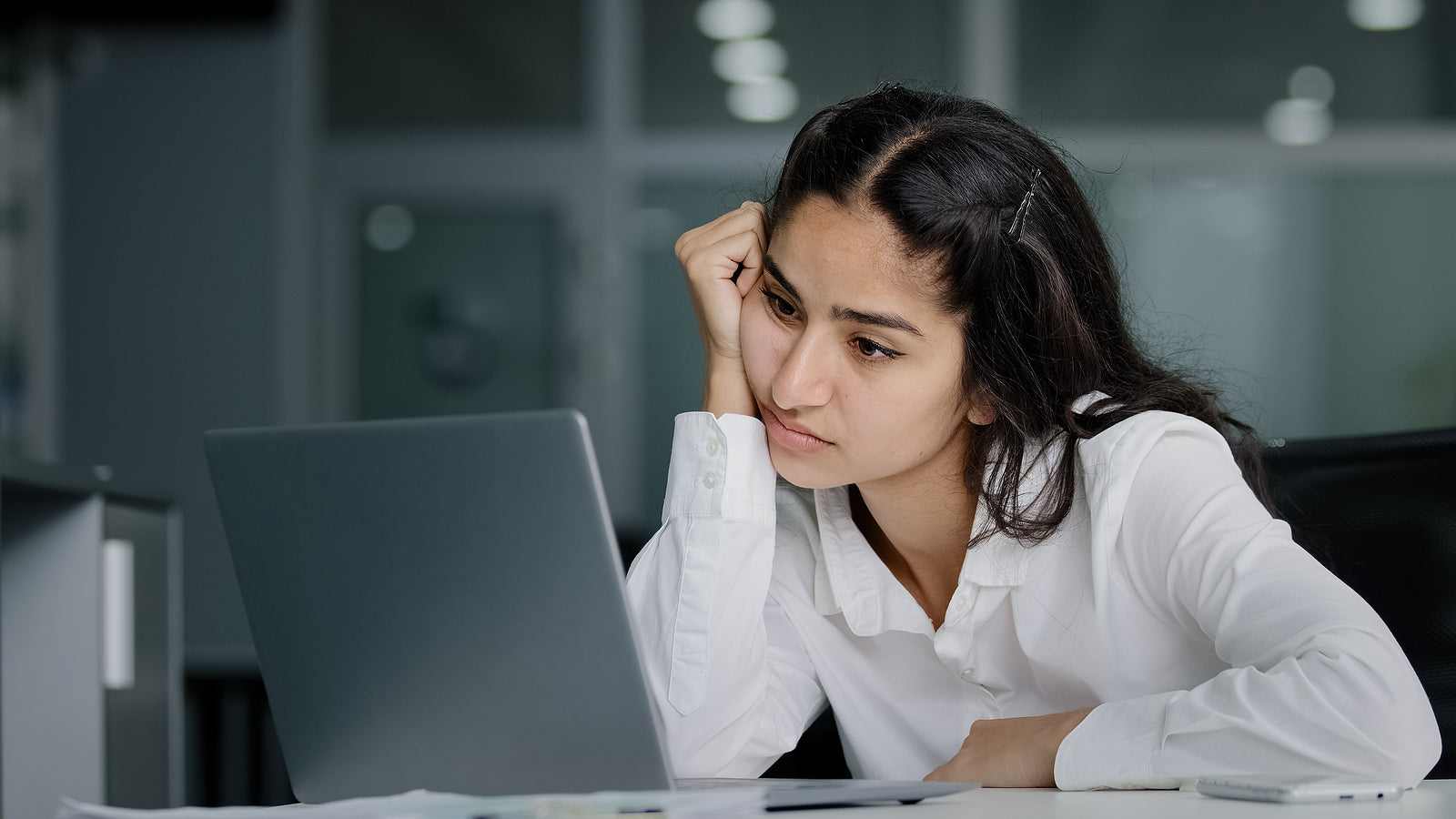 [India] Study shows only one woman for every eight employees on India Inc payroll