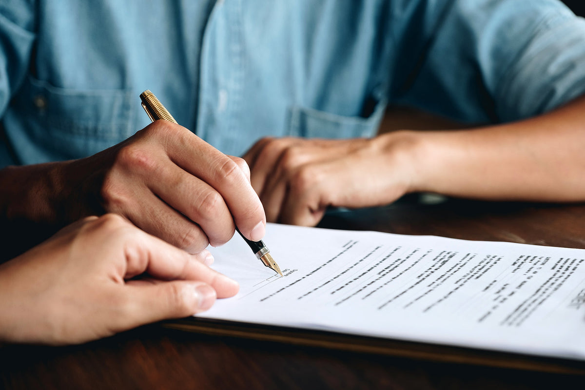 [UK] Employment contract non-compete clauses under review