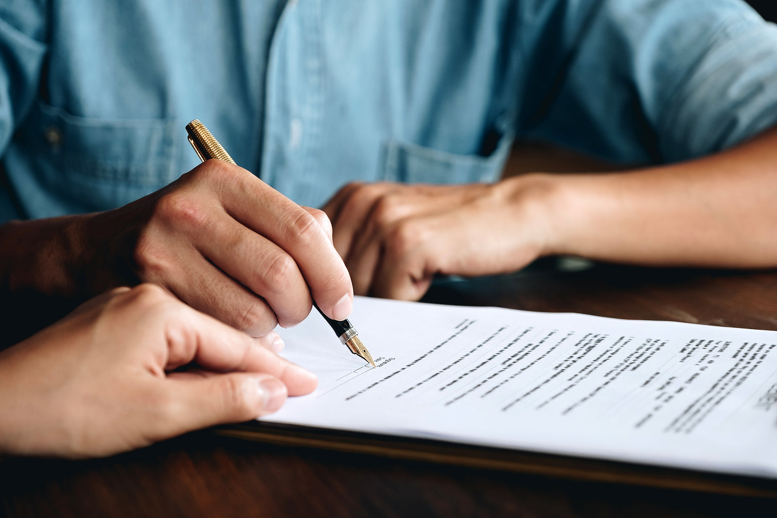 [UK] Employment contract non-compete clauses under review