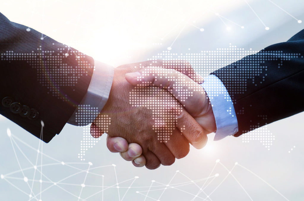 [Global] UKG appoints Prakash Kota as CIO - handshake over digital background, payroll appointment, UKG new CIO