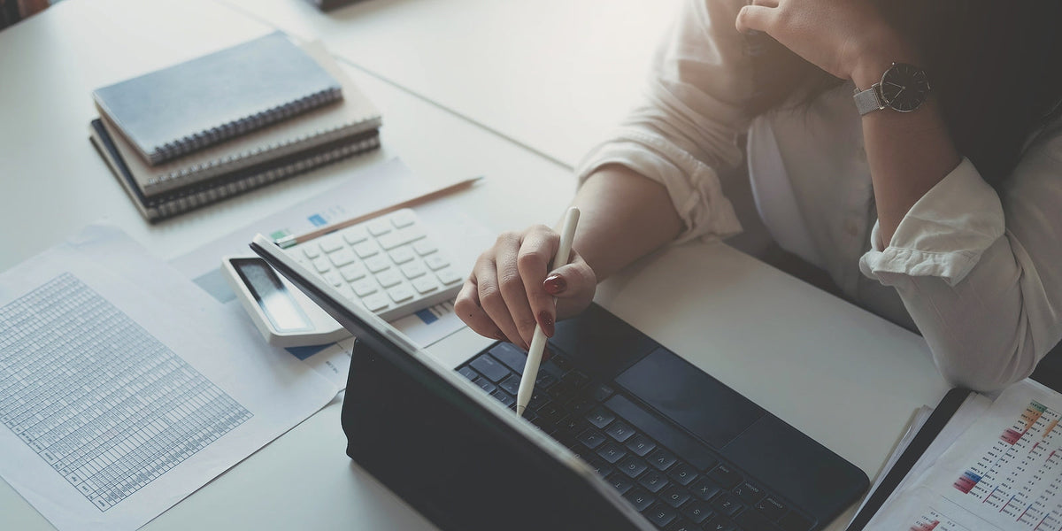 [UK] Nearly half of employees under 34 don’t expect a pay rise in 2026