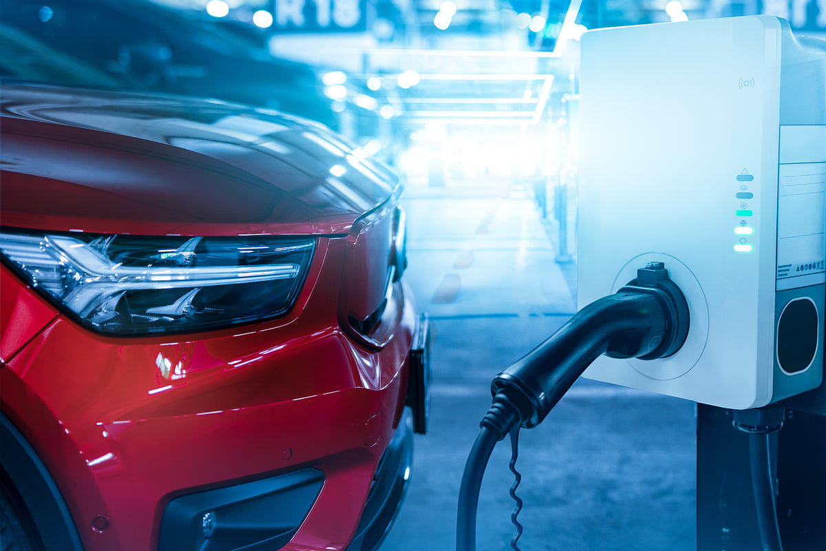 [US] New laws for 2023 include tax credit for electric vehicles and minimum wage rise