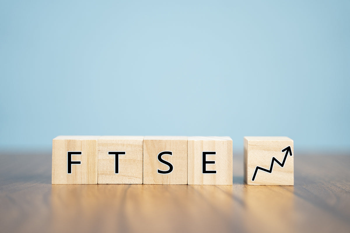 [UK] FTSE 100 Bosses earn UK average salary in just 3 days