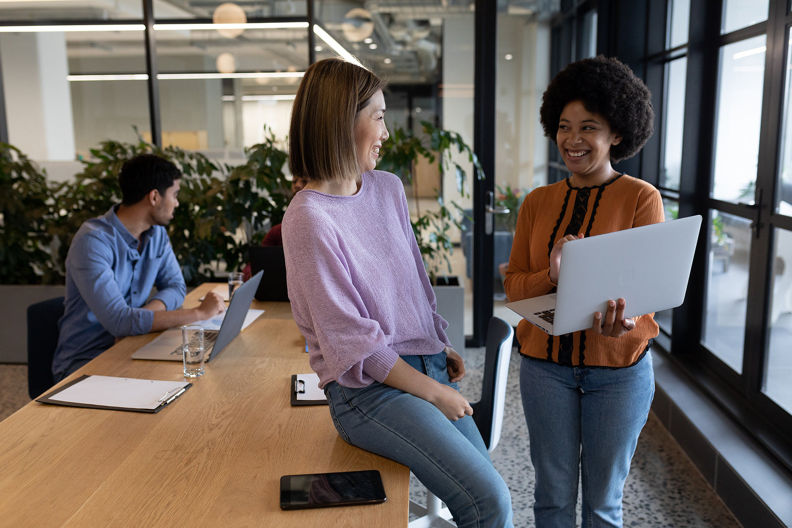 [US] California Senate bill aims to close gender and racial pay gaps