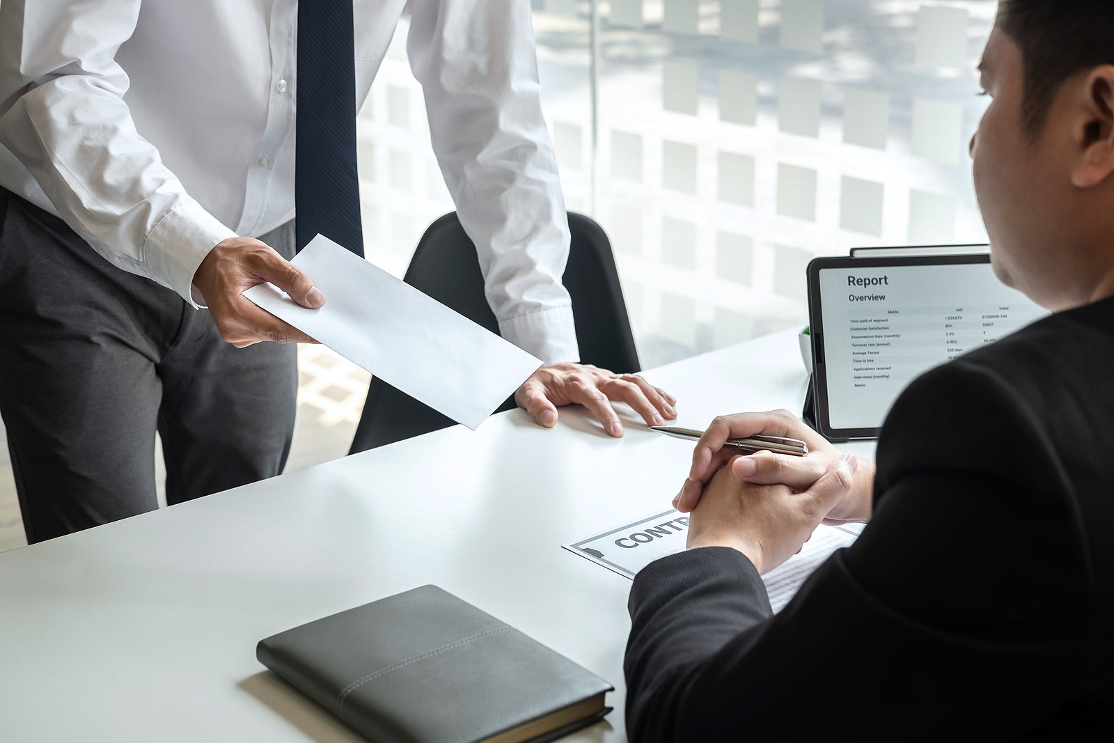 [Australia] Can employees negotiate an early exit from their contracts?