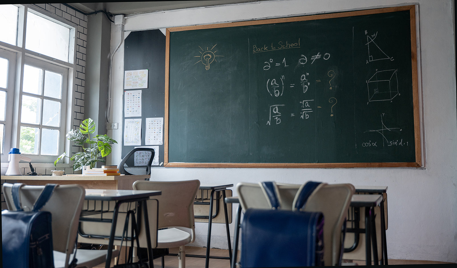 [UK] Half the nation’s schools closed or partially closed for ‘Walkout Wednesday’