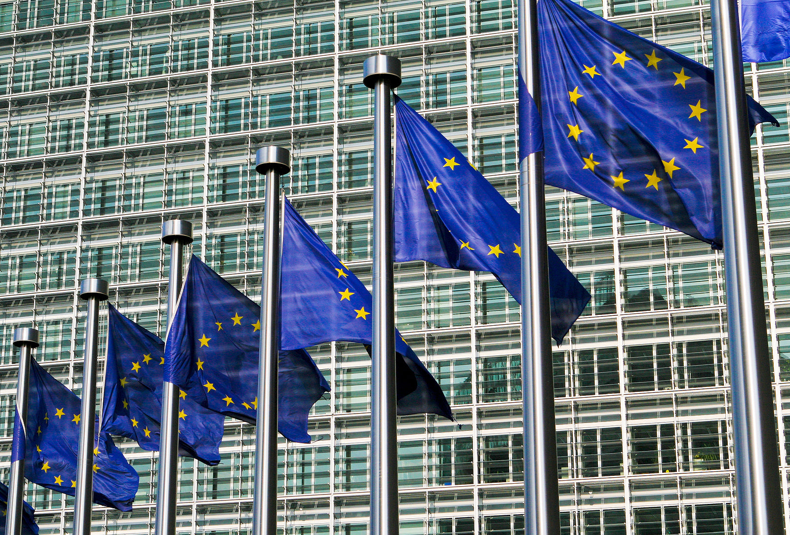 [EU] Deadline for European Union employers to adopt modernised working conditions