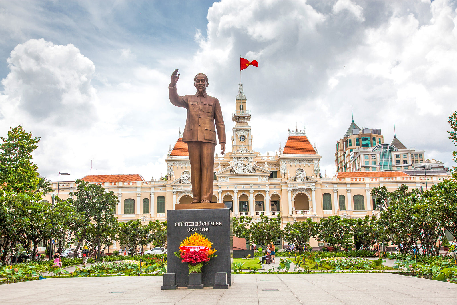 Vietnam’s state-owned enterprises continue to pay staff most