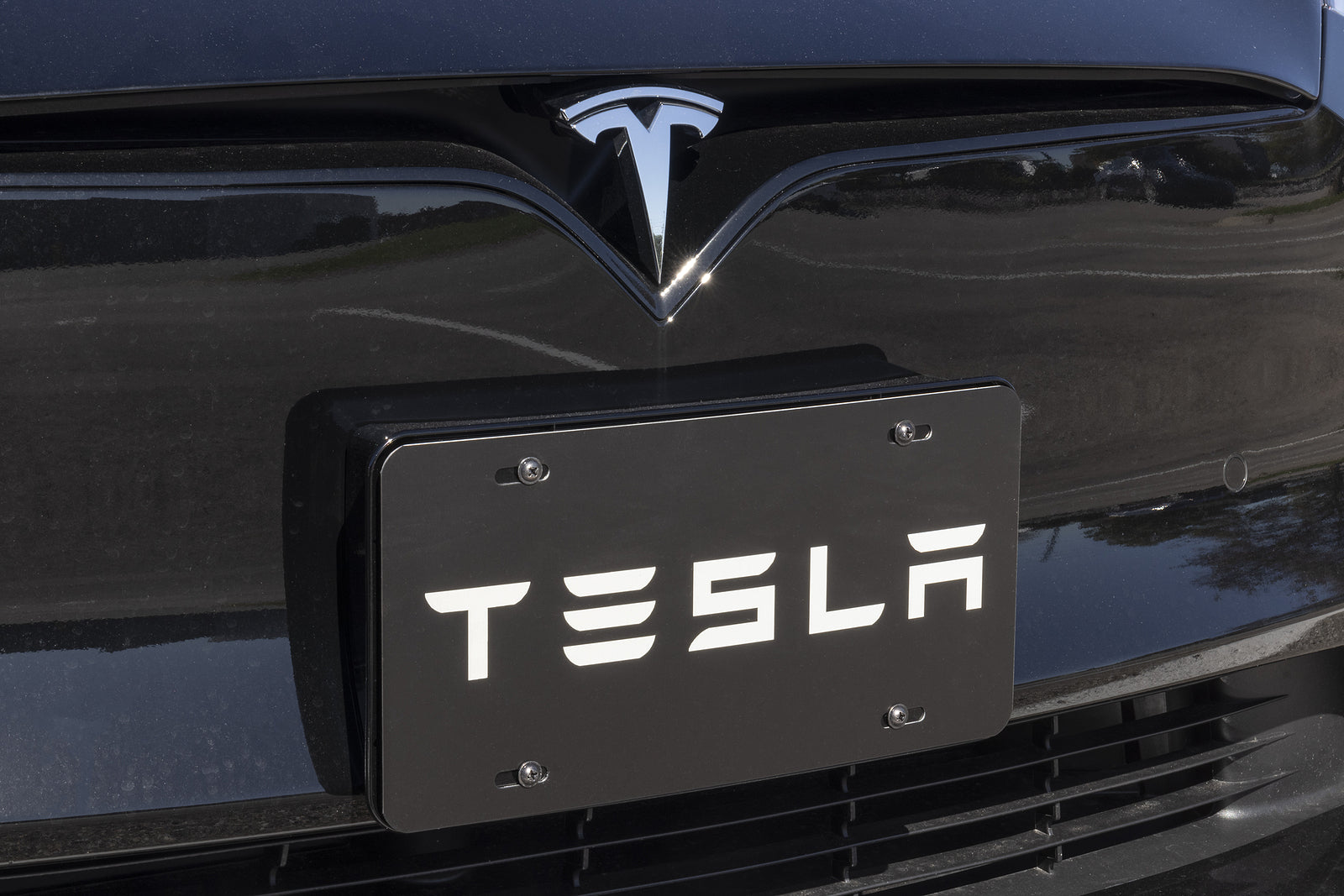 [US] Tesla terminates dozens of employees after union campaign announced