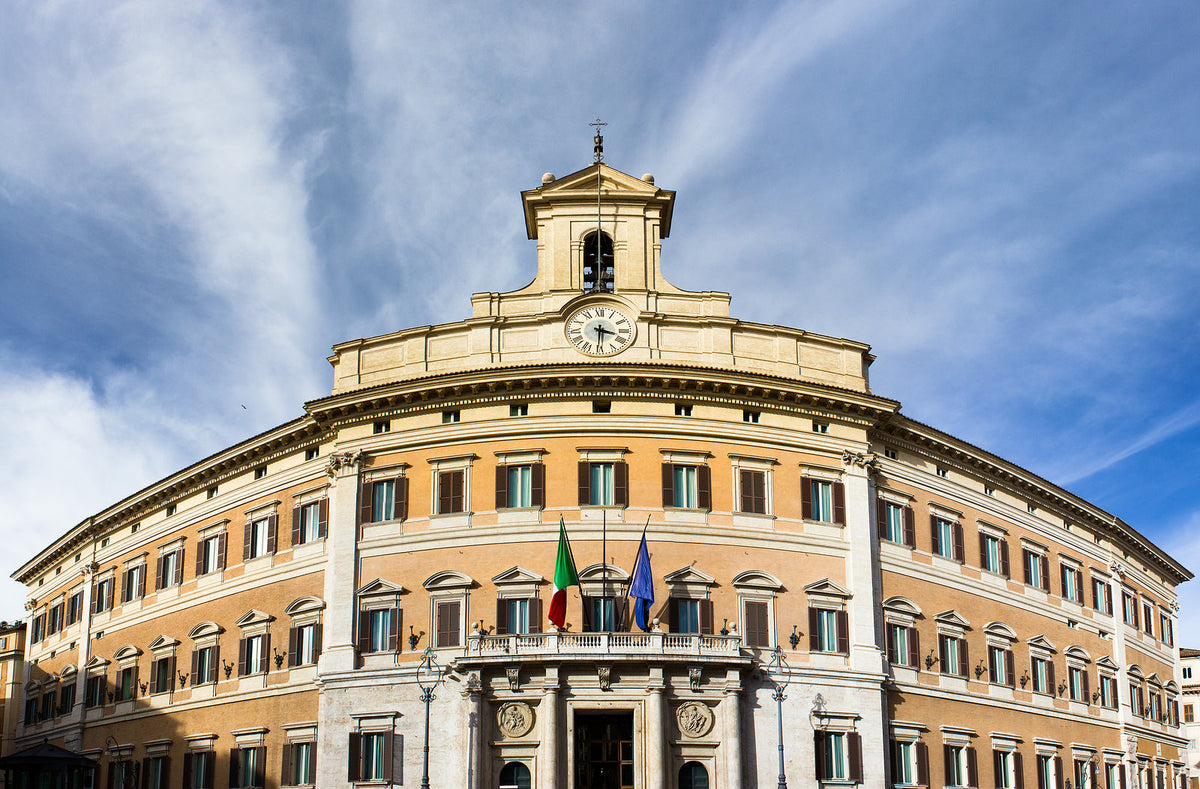 [Italy] Referendum on job protections and citizenship fails due to low turnout