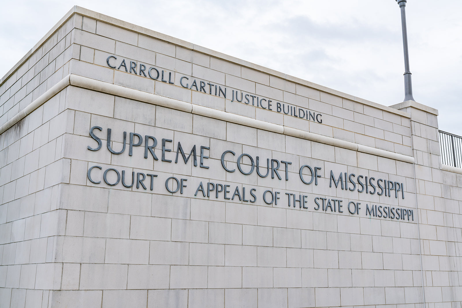 [US] Postal Service employee must pay $80k restitution for PPP loan fraud
