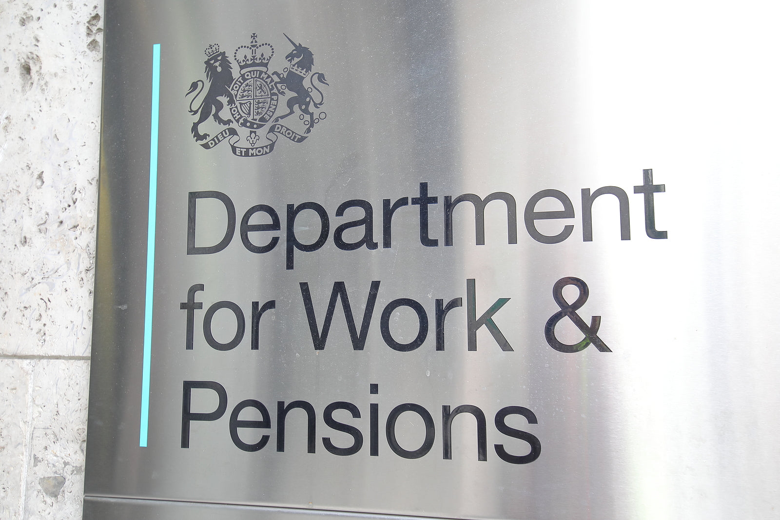 [UK] DWP abandons Stonewall diversity plan