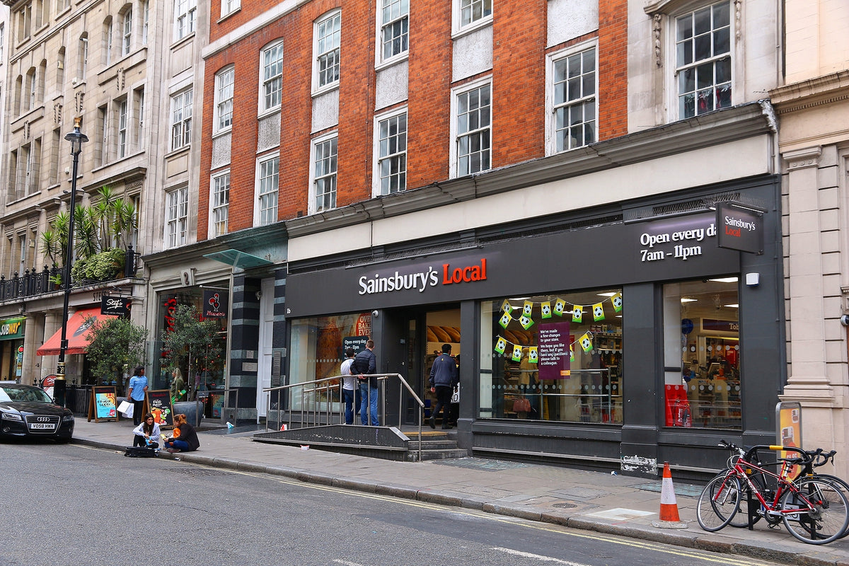 [UK] Sainsbury’s increases staff salaries and gives frontline worker bonus
