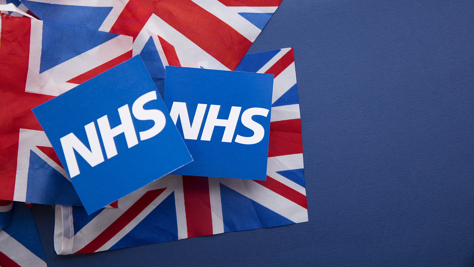 [UK] 675 NHS managers earning in excess of £150,000 ahead of tax hike