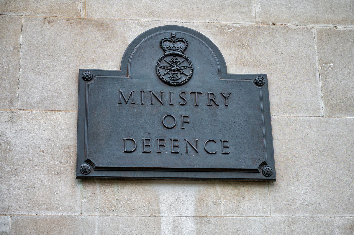 [UK] Ministry of Defence payroll move to Oracle Cloud drags on