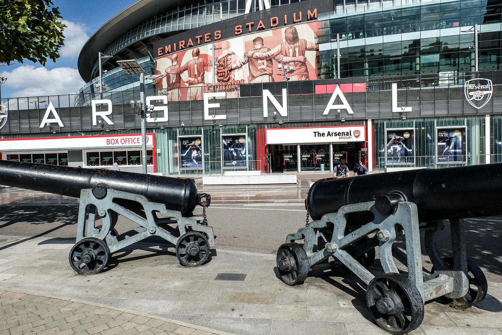 [UK] Deel announces multi-year payroll partnership with Arsenal