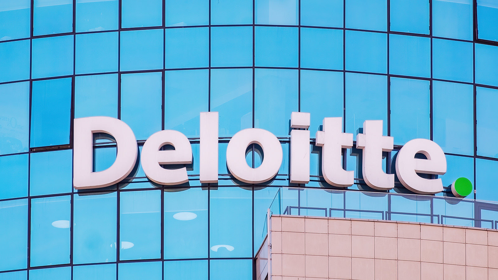 [UK] Deloitte poised to cut more than 800 jobs