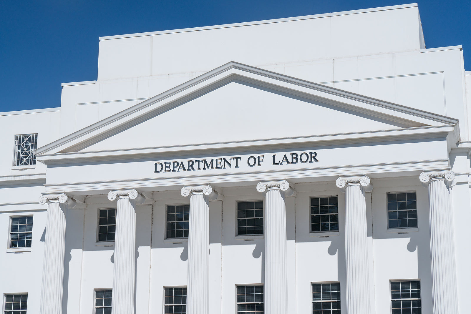 [US] Kentucky shipping warehouse caught employing young children