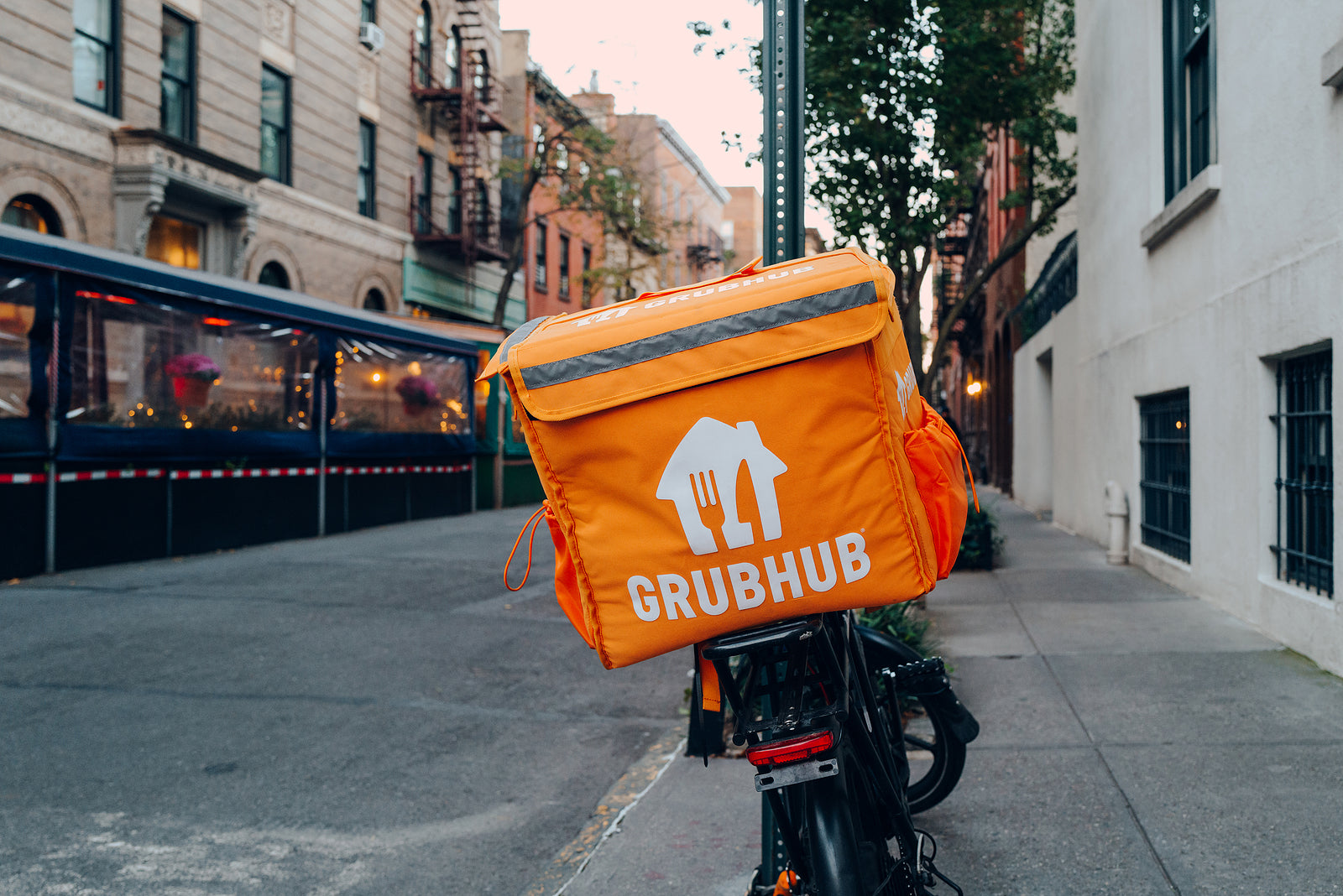 [US] DoorDash and GrubHub sue over NYC minimum wage
