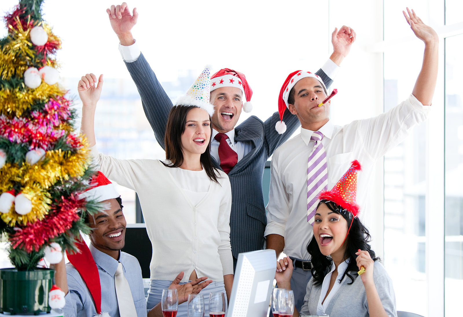 [UK] 1 in 10 employees has slept with a coworker at an office Christmas party