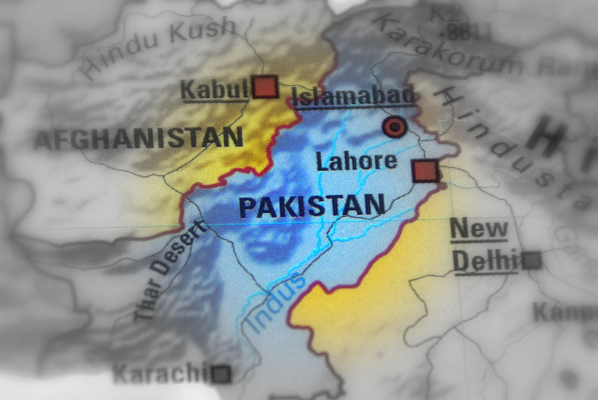 Pakistan shakes up income tax in mini-Budget