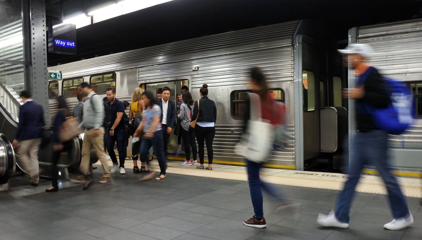 [Australia] Increase in inner-city commuters as banks lead office return