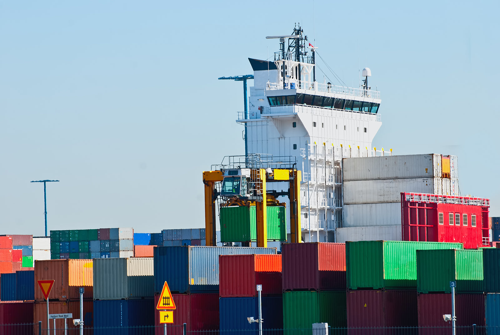 [Finland] Dockworker labour contract strike passes third week
