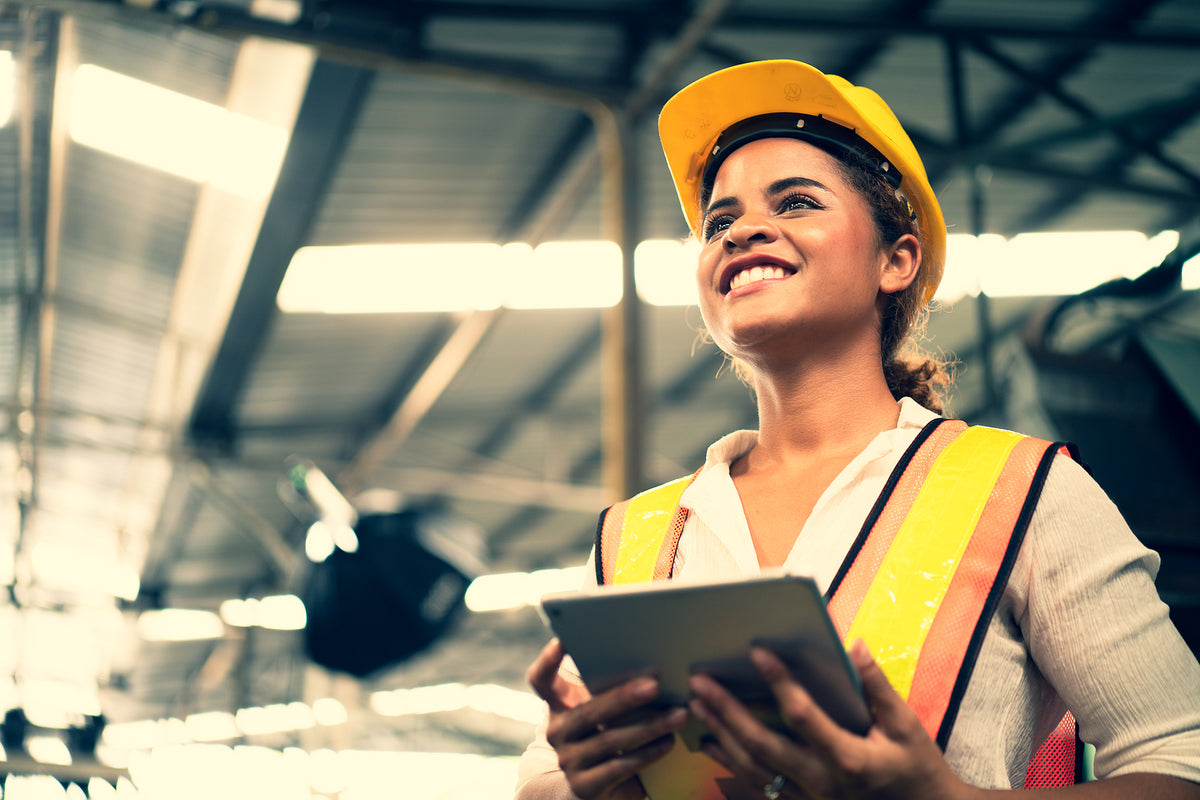 [UK] New laws for 2023 on national living wage, sick pay and pensions