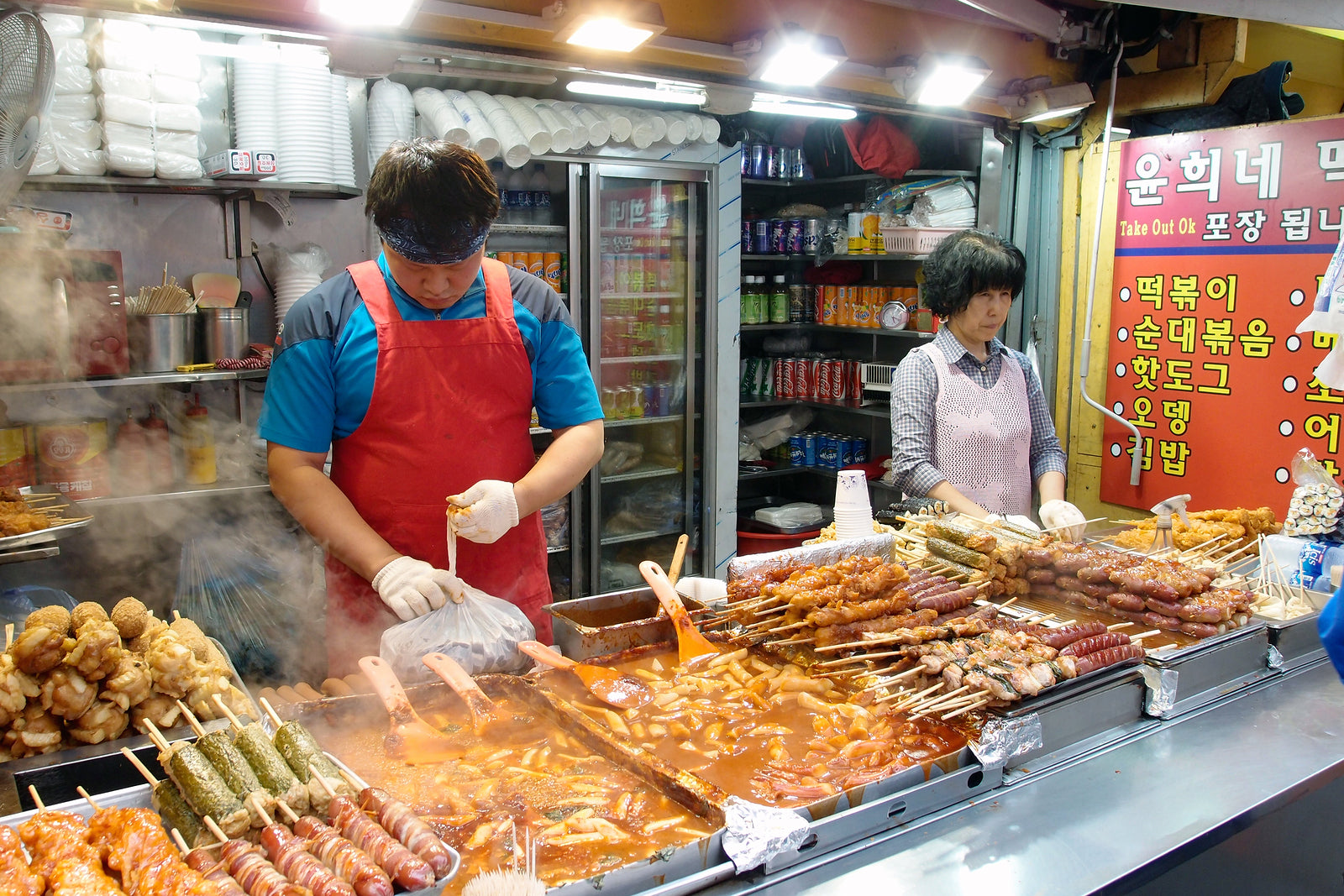 OECD cautions South Korea to slow minimum wage growth