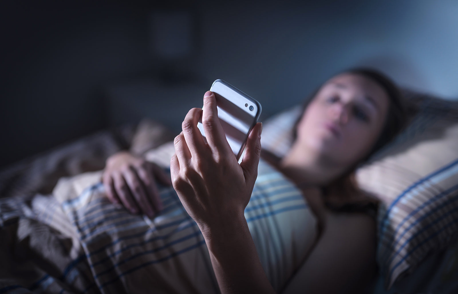 [Australia] 50% of employees expected to check email and apps outside work hours