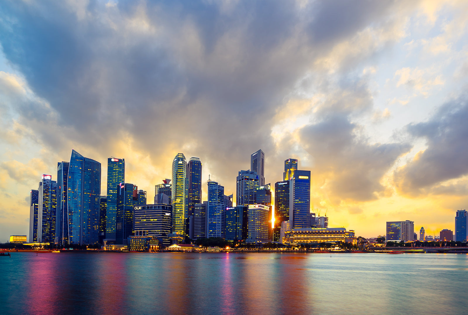 [Singapore] Nearly 90% of expats cite favourable tax policies as reason for relocating