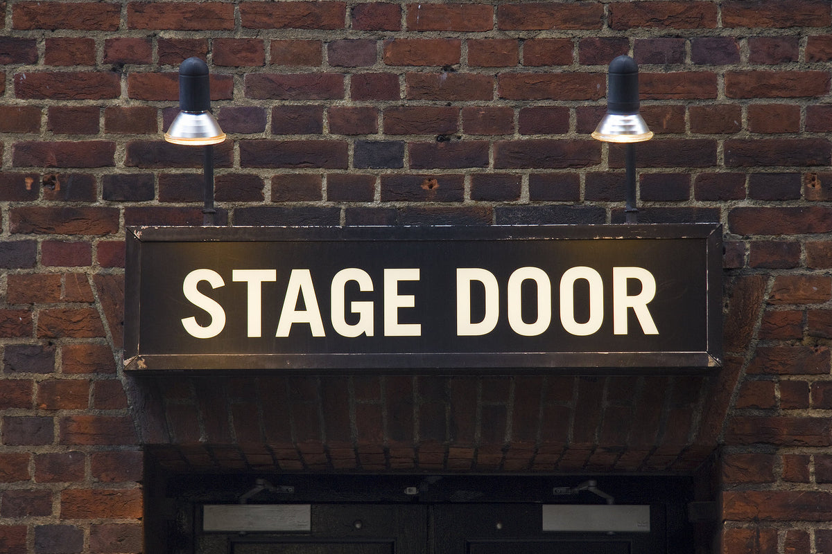 [UK] Negotiated agreement on pay and conditions for the West End reached