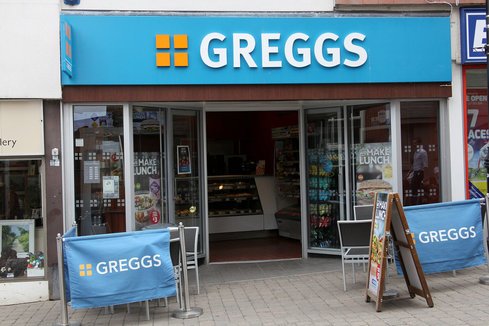 [UK] Greggs and easyJet among employers named for minimum wage failings