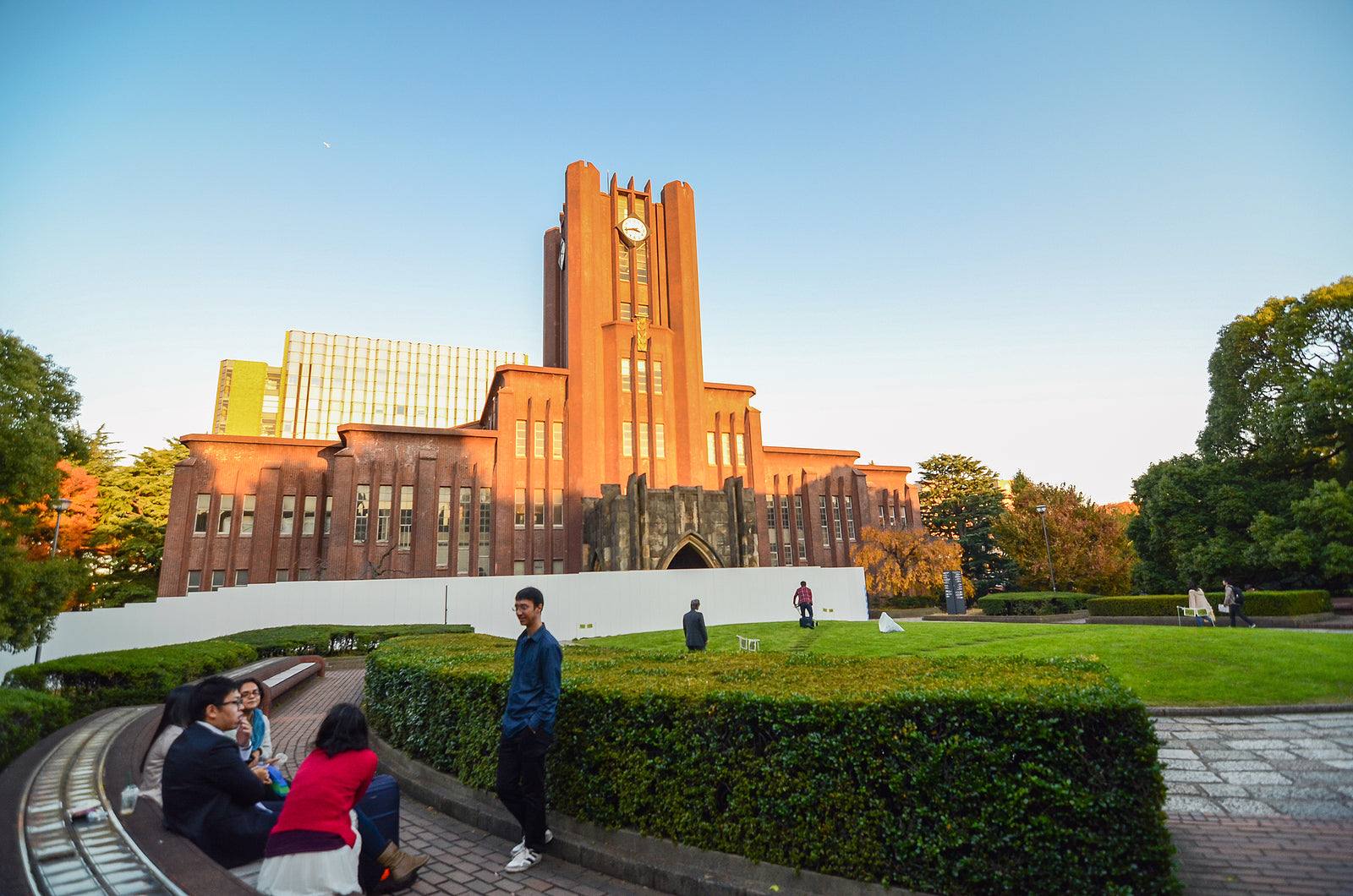 [Japan] Undergrads seeking at least ¥250,000 monthly starting salary