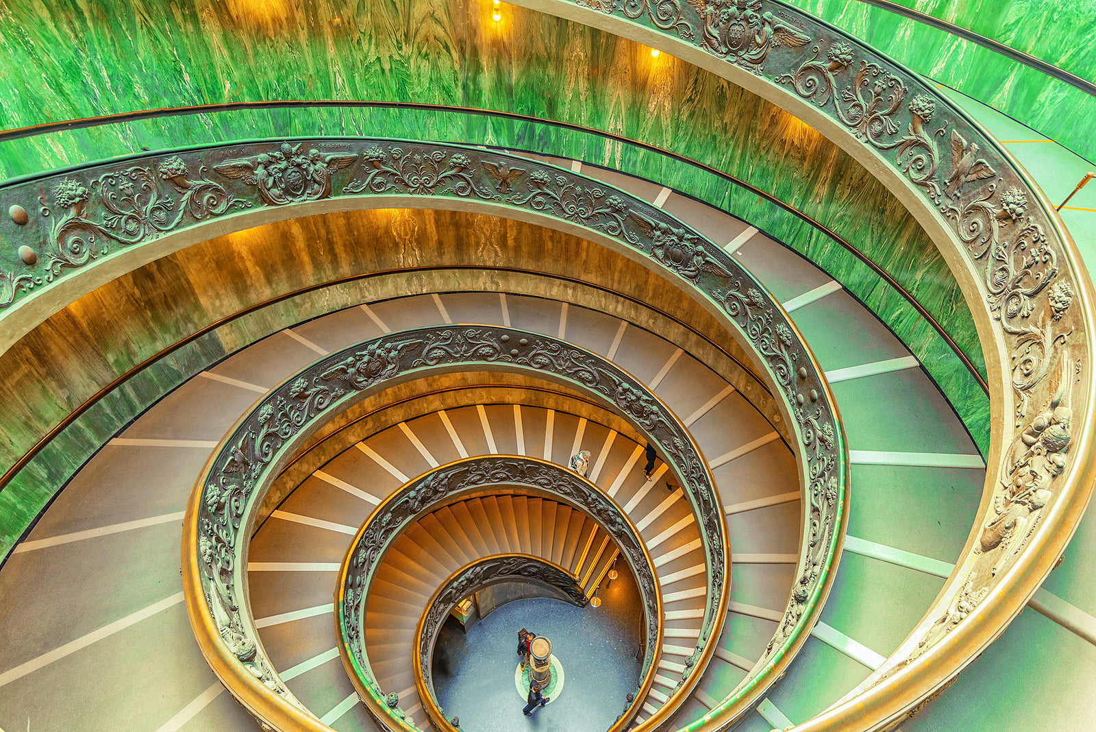 [Italy] Unprecedented legal dispute over working conditions at Vatican Museums