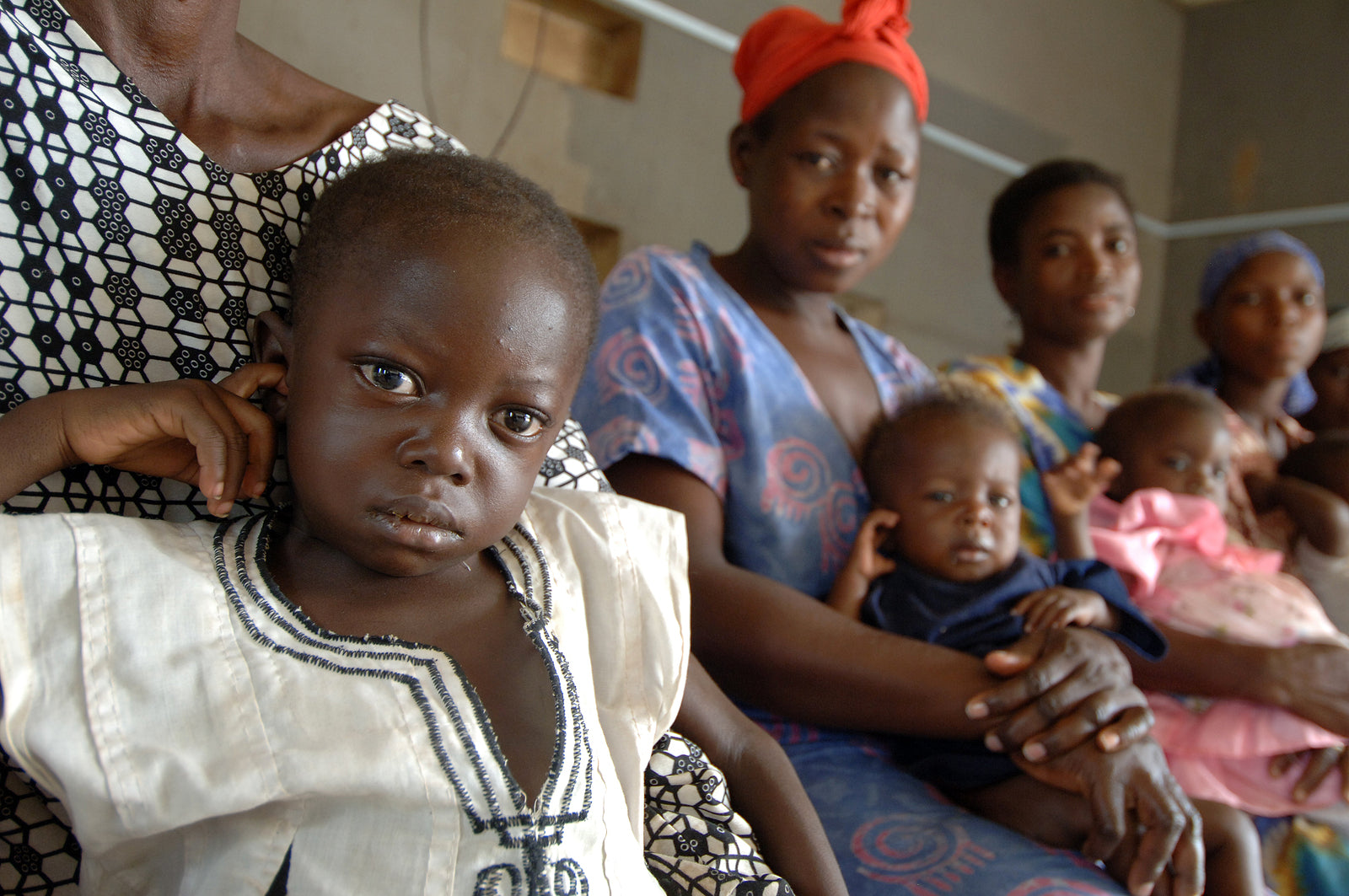 [Ghana] Parliament considers bill amending maternity and paternity leave