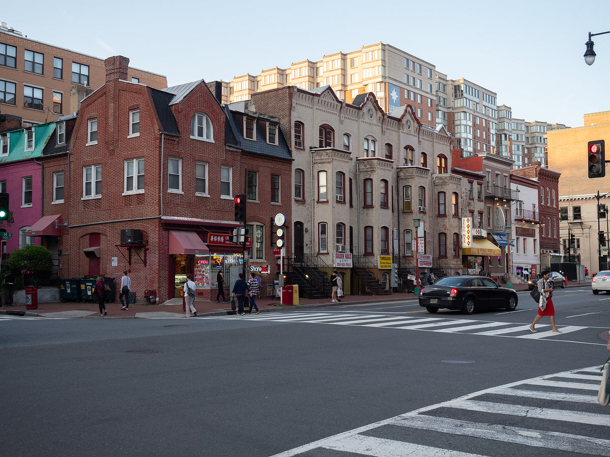 [US] D.C. voters approve eliminating tipped minimum wage