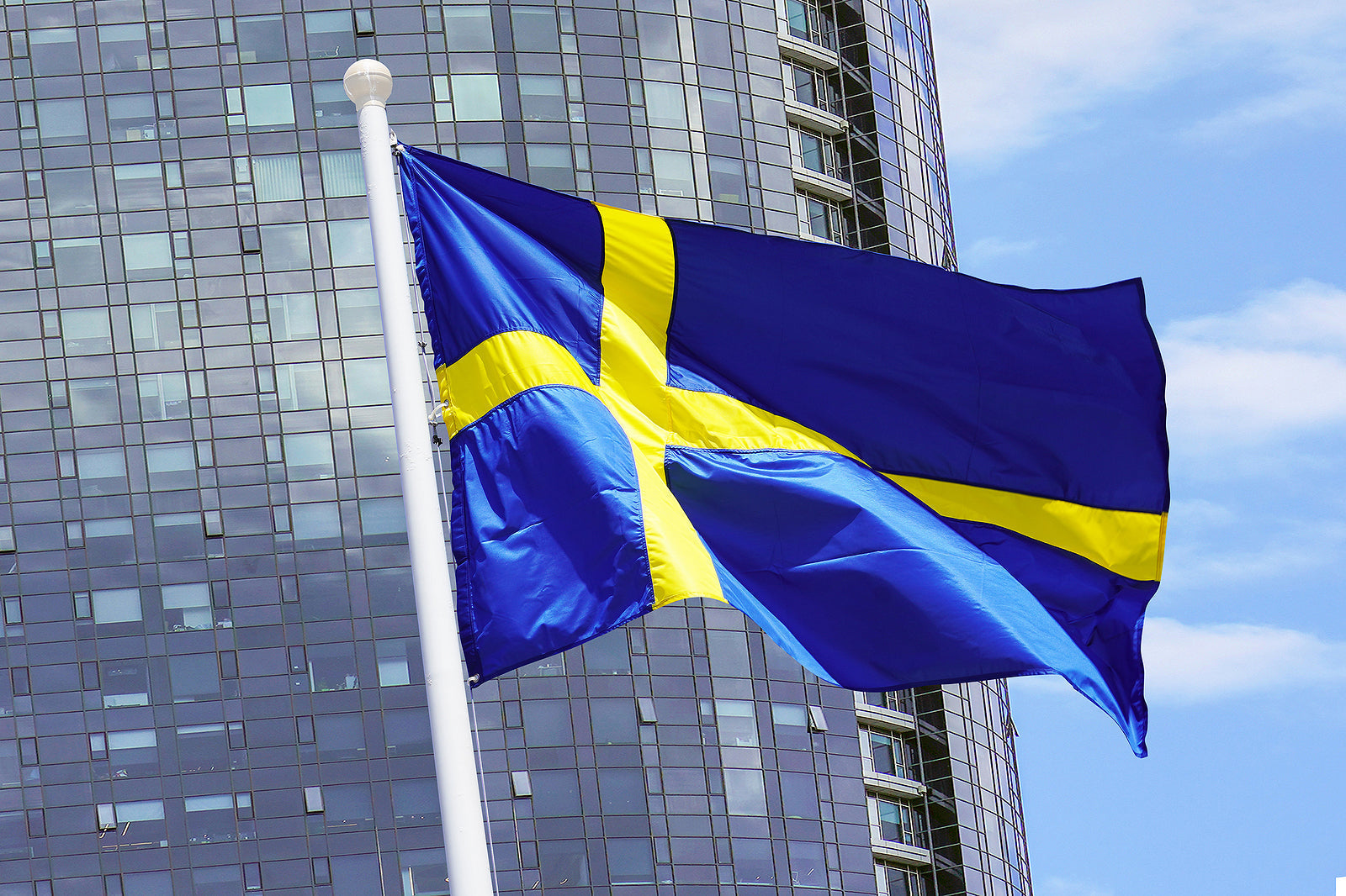 [Sweden] EG acquires Edlevo and HR & Payroll from Tieto